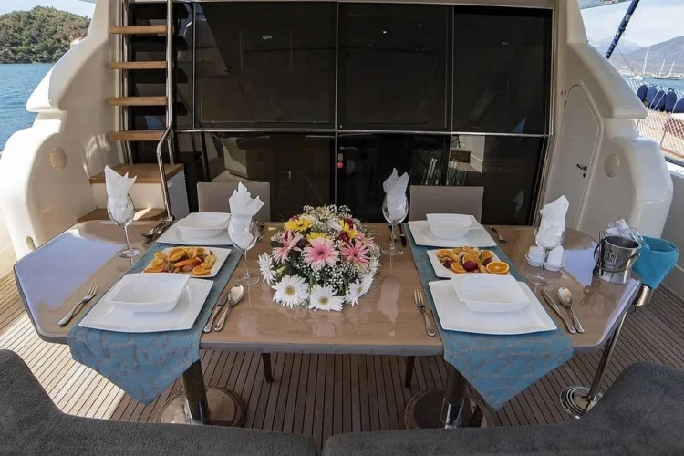 gallery-646dc01f76e4e