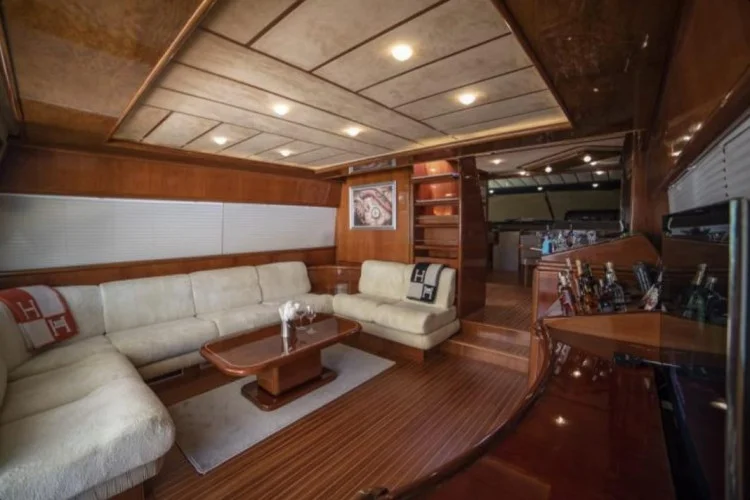 gallery-646dc049d4ec2