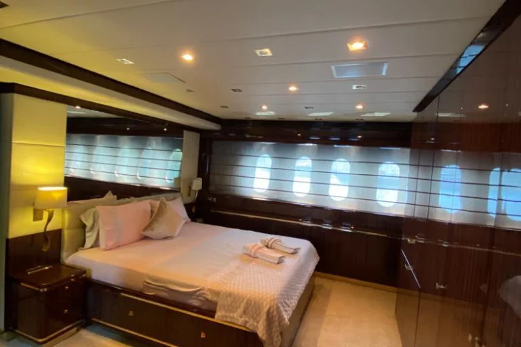 gallery-646dc189e8f5e