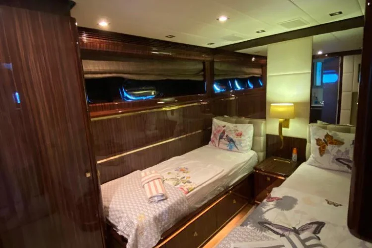 gallery-646dc19ca214b