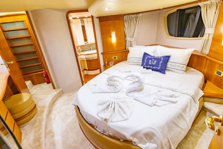 gallery-646dc2fac964a