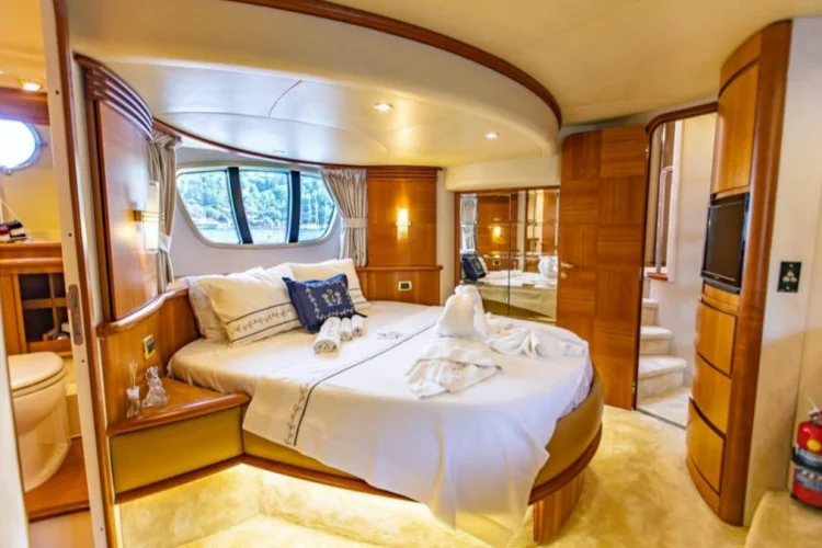 gallery-646dc304bb28f