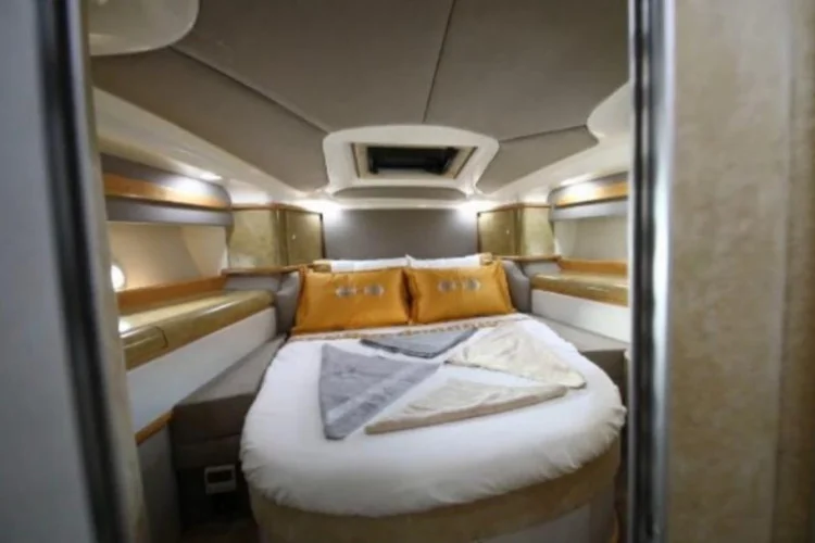 gallery-646dc56e91bf8