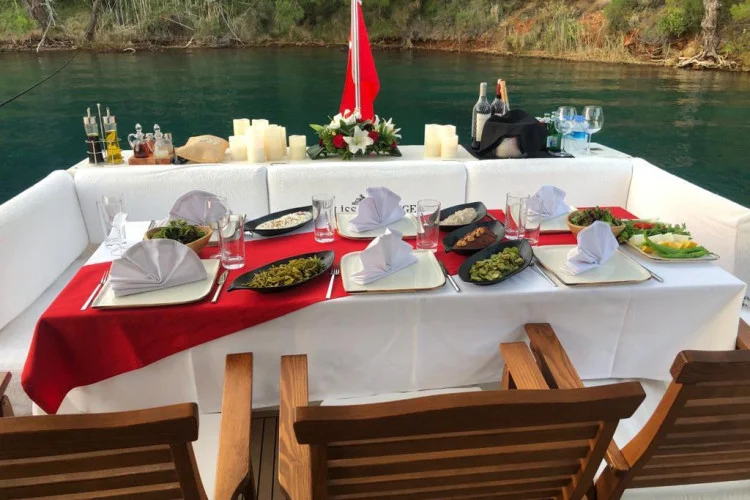 gallery-646dc6972bc85