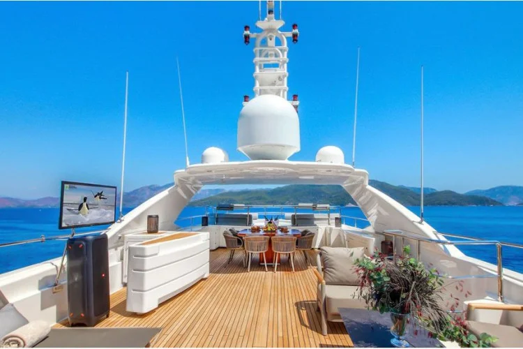 gallery-646f2f2378de2