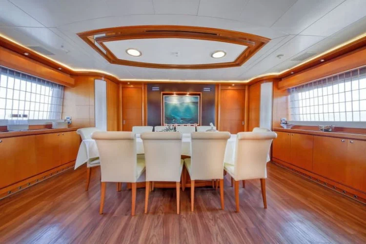 gallery-646f302048888