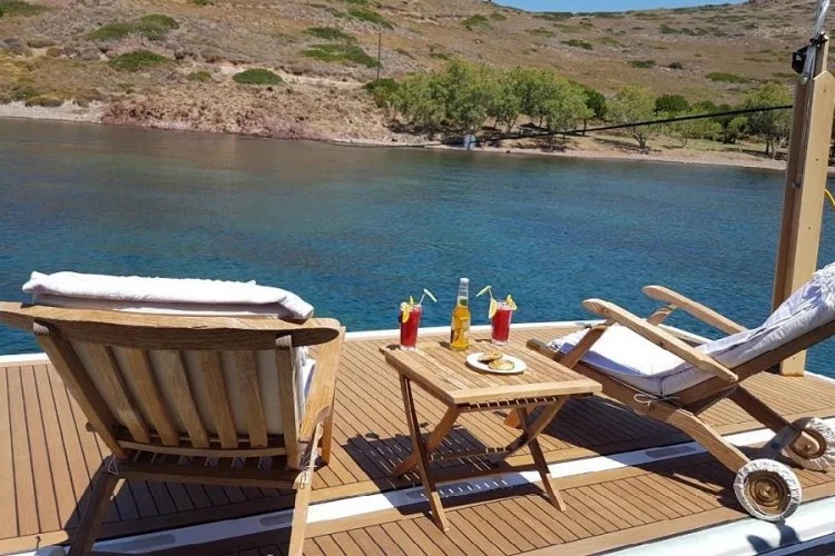 gallery-646f36b264305