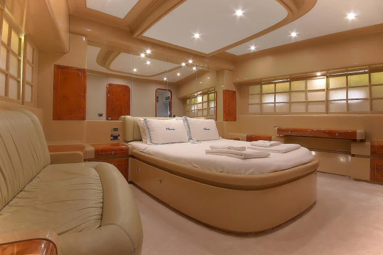 gallery-646f373cdb142