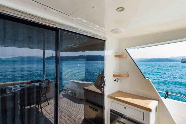 gallery-646fe2b53bc9c