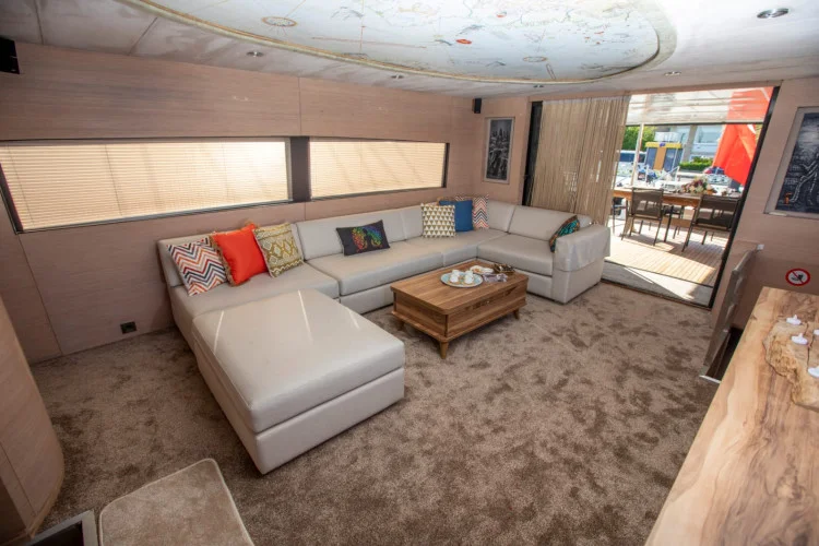 gallery-646fe471664bc