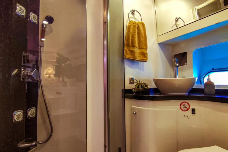 gallery-646fe5bc13e4a