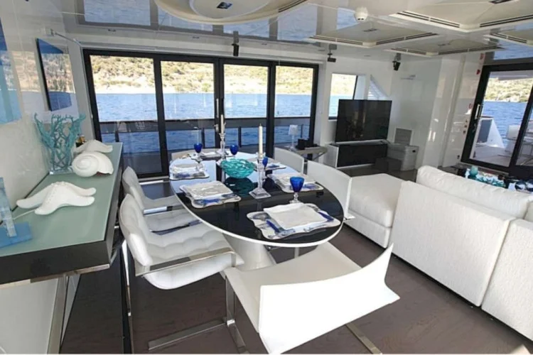 gallery-647076ab681bd