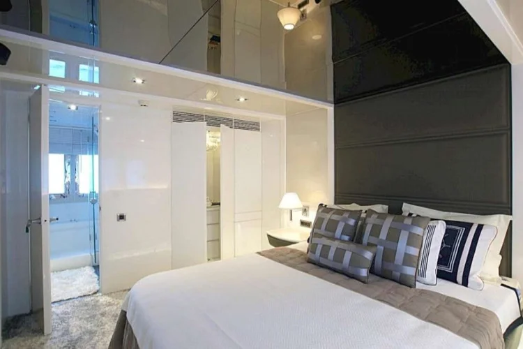 gallery-64707742bf35a