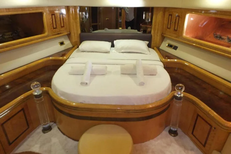 gallery-647079cdbe34a