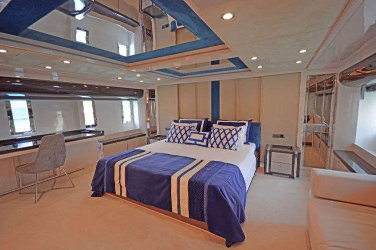 gallery-64710b3b8653a