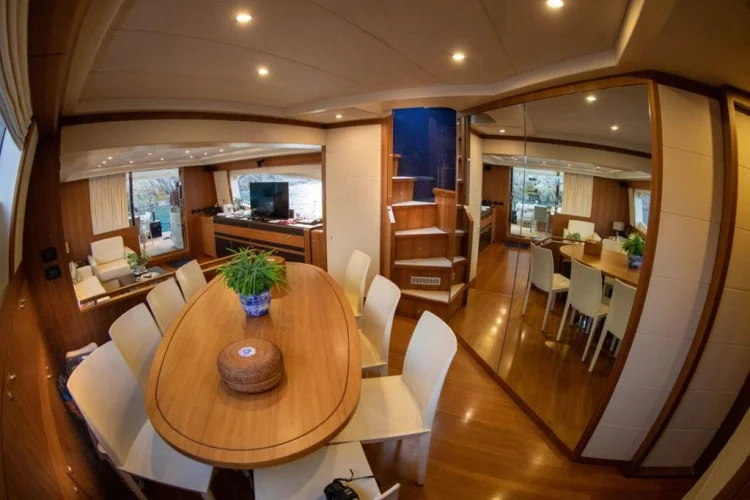 gallery-647463590a701