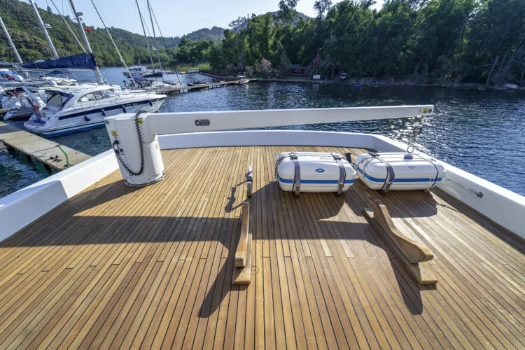 gallery-647479b875039