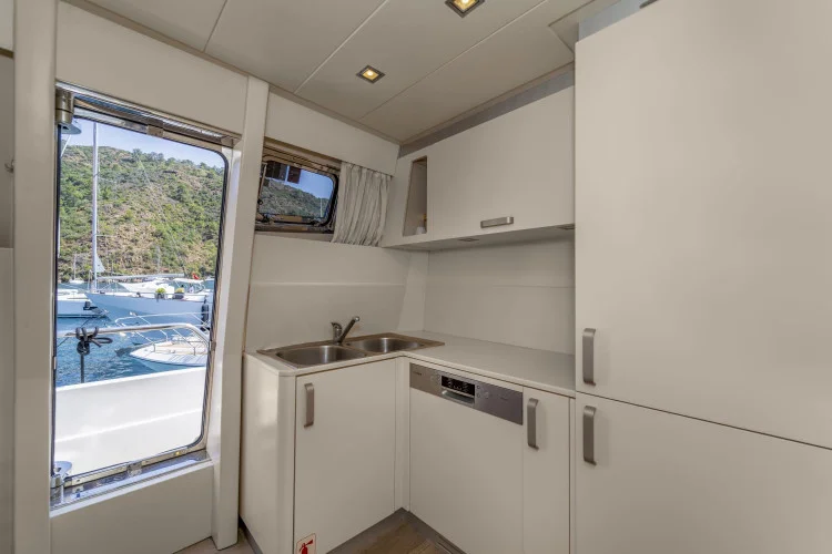 gallery-64747a0ce4da9