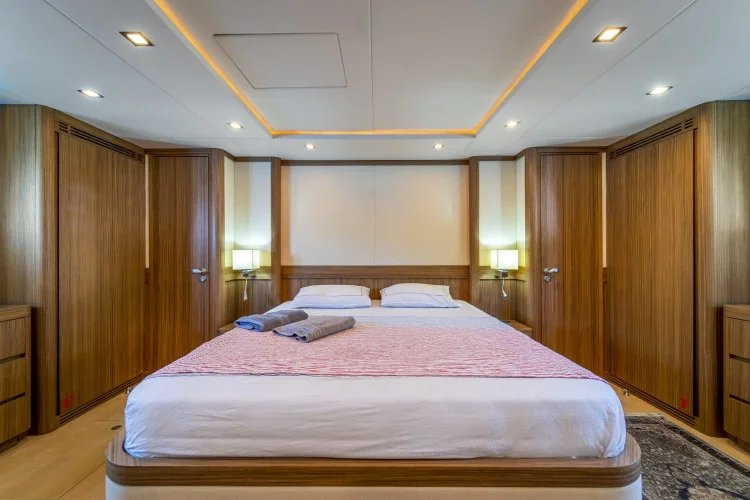 gallery-64747a3d378d5