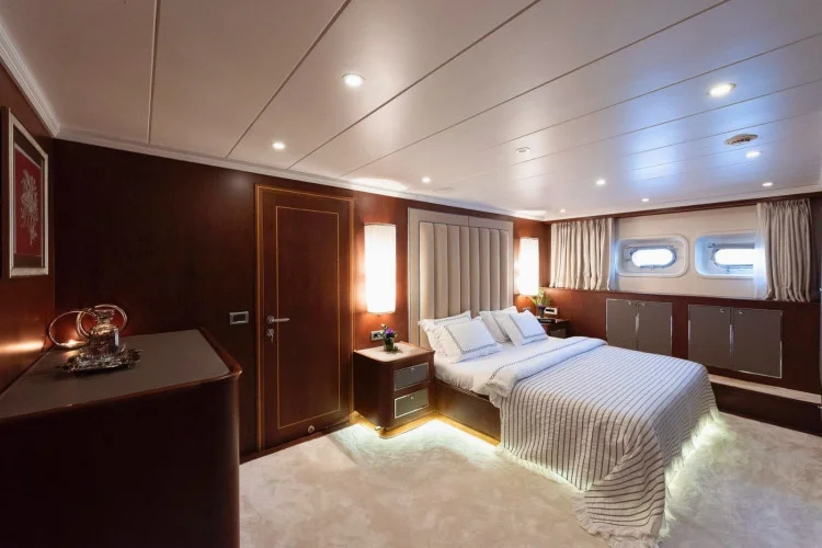 gallery-6475246856a0a