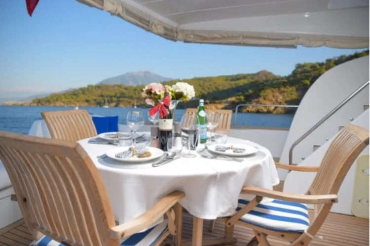 gallery-64772a601c4e0