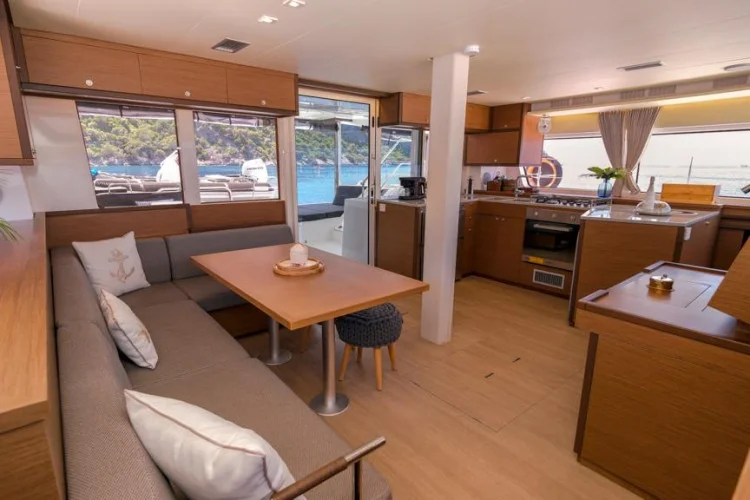 gallery-64902cf73e803