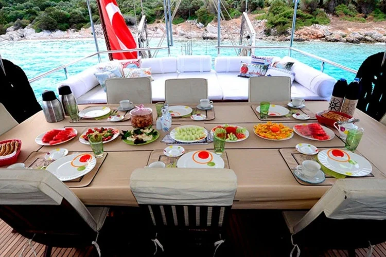 gallery-6492c9c22c632