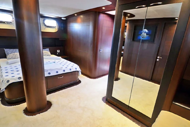 gallery-6492d6bfa4448