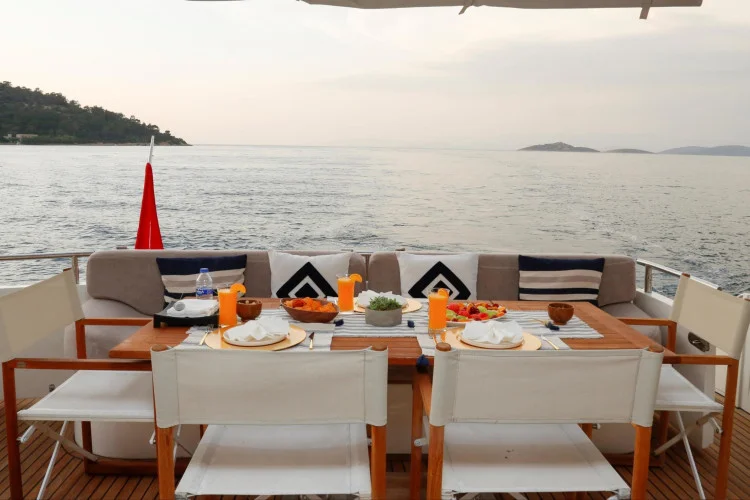 gallery-664a8247d8d75