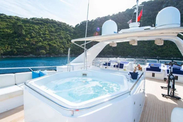 gallery-664ba25794f52