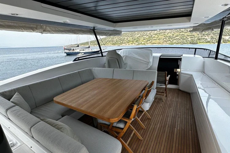 gallery-6651b425eca10