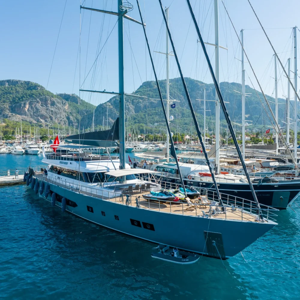 motoryat.com_yelkenli_kirlik_yattayim-5-scaled-1